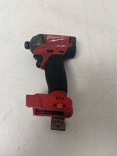 MILWAUKEE 2760 IMPACT WRENCH (P08035298)