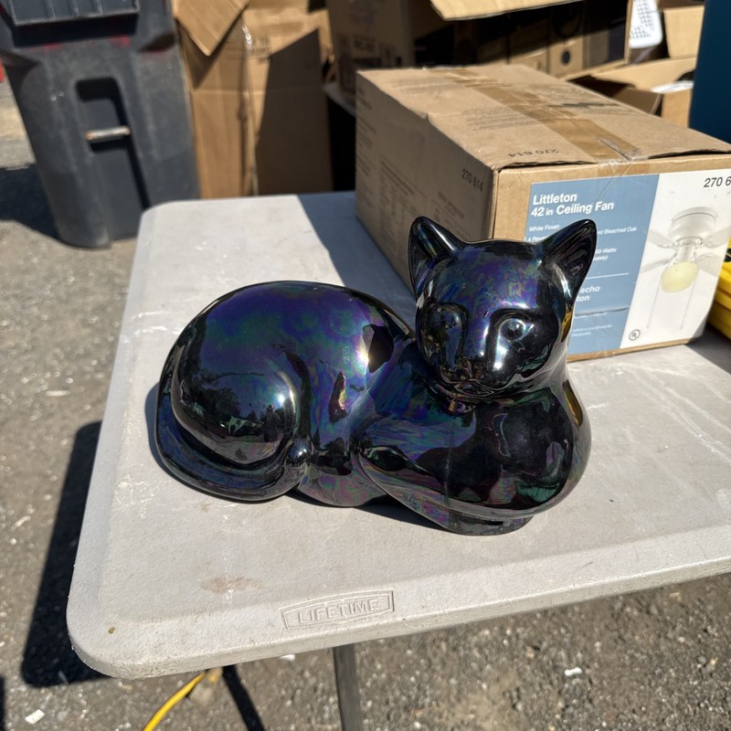 Cat Urn Iridescent Cat Large