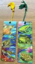 Colorful Aquatic motif 3D Bookmark set of 2 - Sea Turtle and Green Frogs