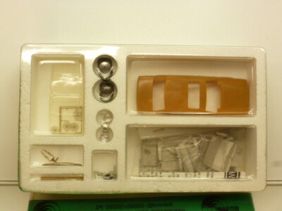 TIN WIZARD 110 VOLVO 780 BERTONE - UNBUILT KIT 1:43 - GOOD CONDITION IN BOX