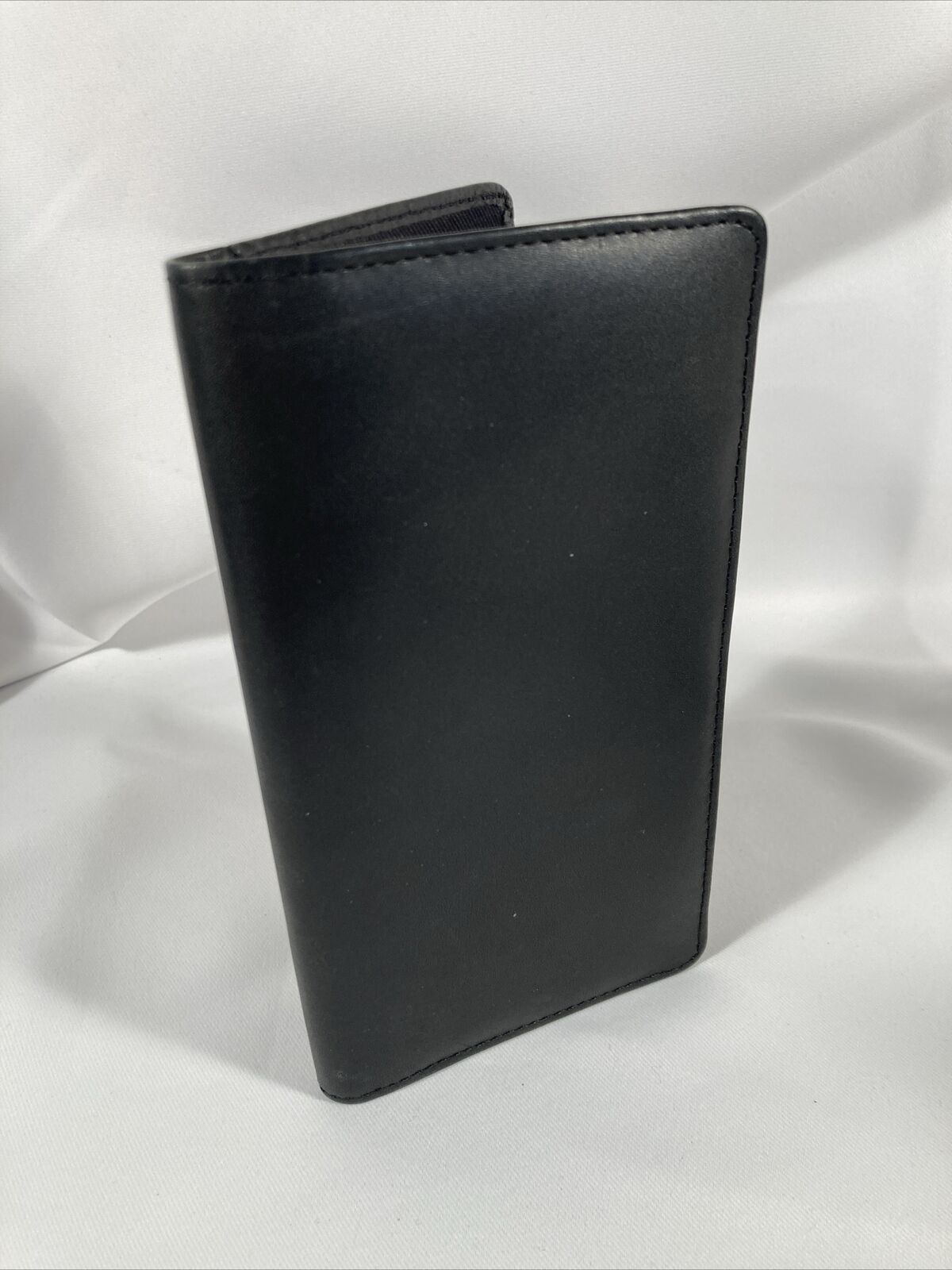 Wilson’s Leather Black Leather Checkbook Cover W/ Carbon Plastic Insert