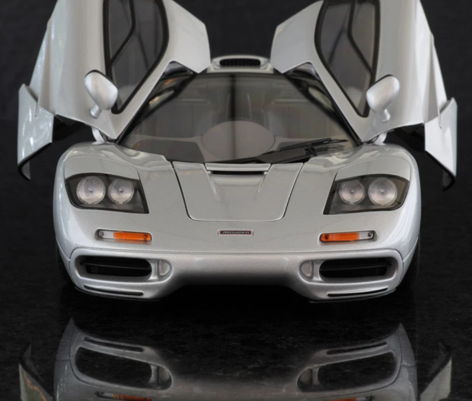 1 12 F1 Race Car w/BMW V12 Classic Custom Hot Rod Concept Built Metal Model 18 - Image 3 of 4