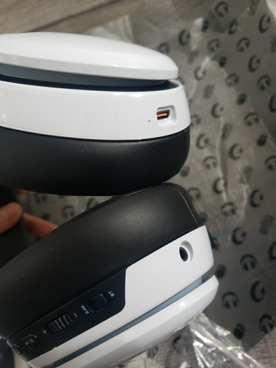 Gtheos 2.4GHz Bluetooth Or 3.5mm Jack Wired Gaming Headset