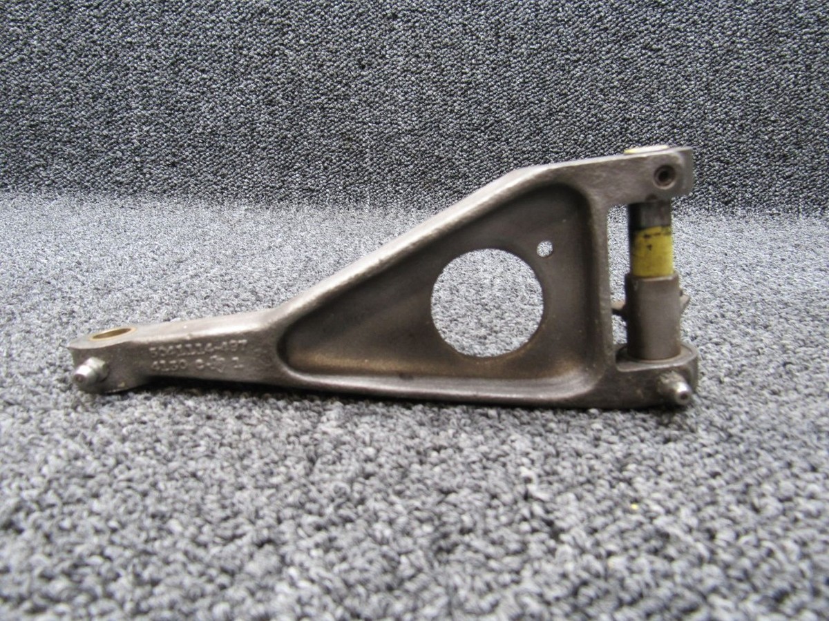 5041114-2 Cessna 320E Main Gear Torque Link Upper or Lower RH has