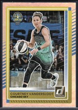 2025 Donruss WNBA #34 Courtney Vandersloot Holo