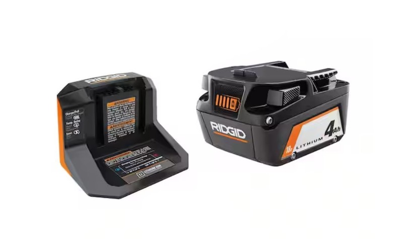 Brand New Ridgid R87004 18V Lithium-Ion 4. Ah Battery And R86093 Charger W/ Tote