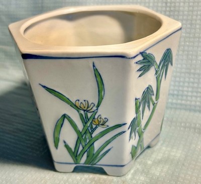 Vintage Porcelain Flowers Pattern Flowers Planter Pot 4'' tall