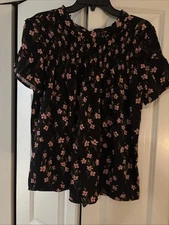 Mod Boutique Women's Blouse Black With Pink Flowers Size Large