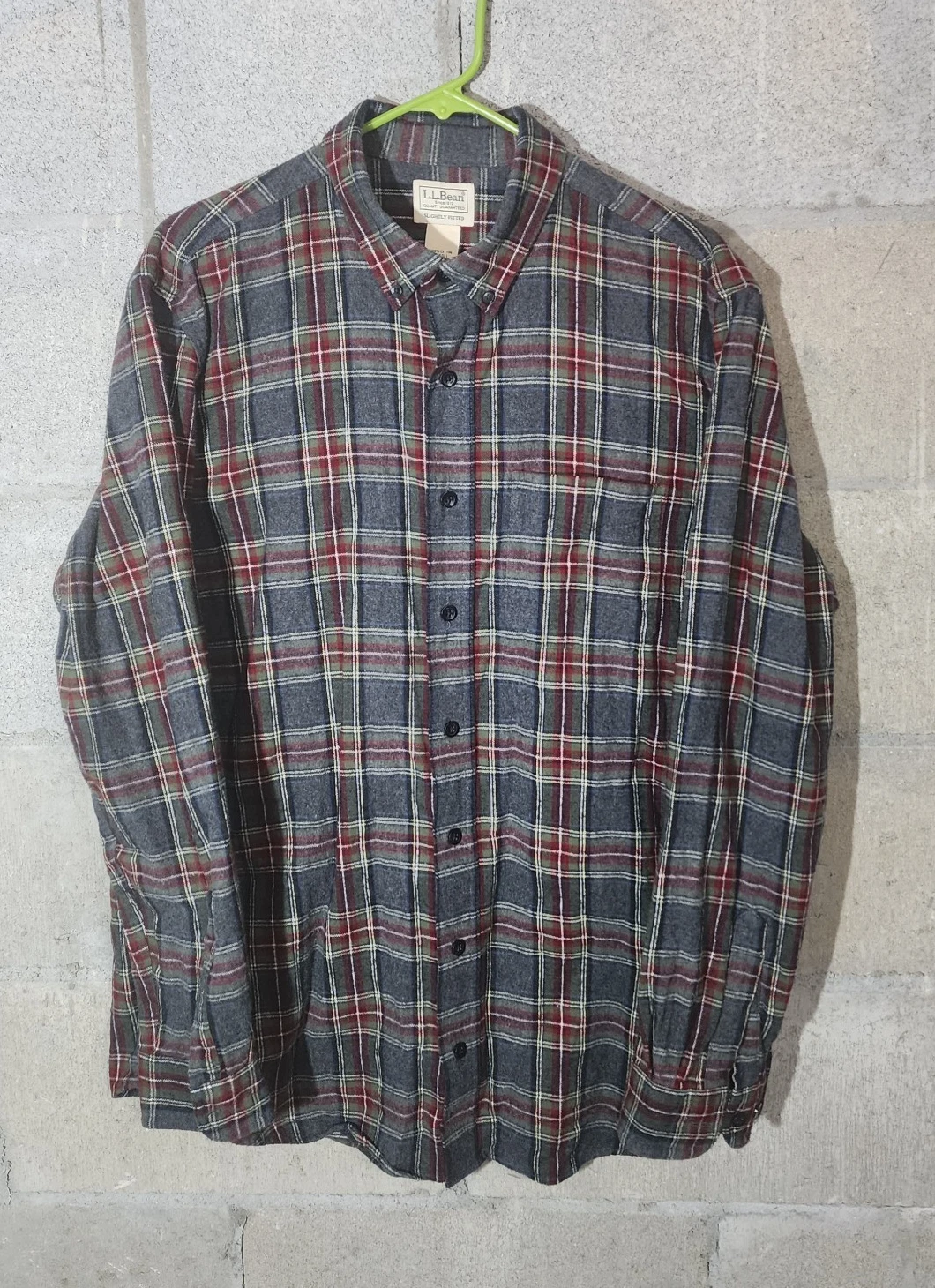 LL Bean Slightly Fitted Long Sleeve Button Up Plaid Flannel Men's Shirt Size LT