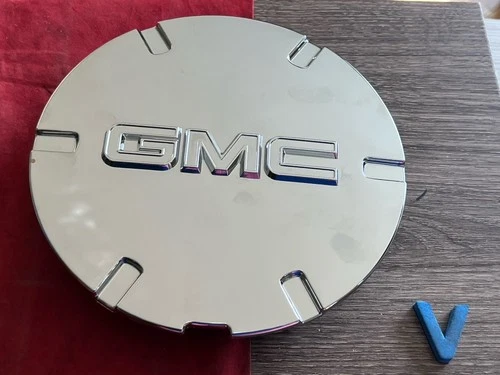 #V   2010 -2017 GMC Terrain Chrome  Center Cap Replaces 9597571 GMC-021