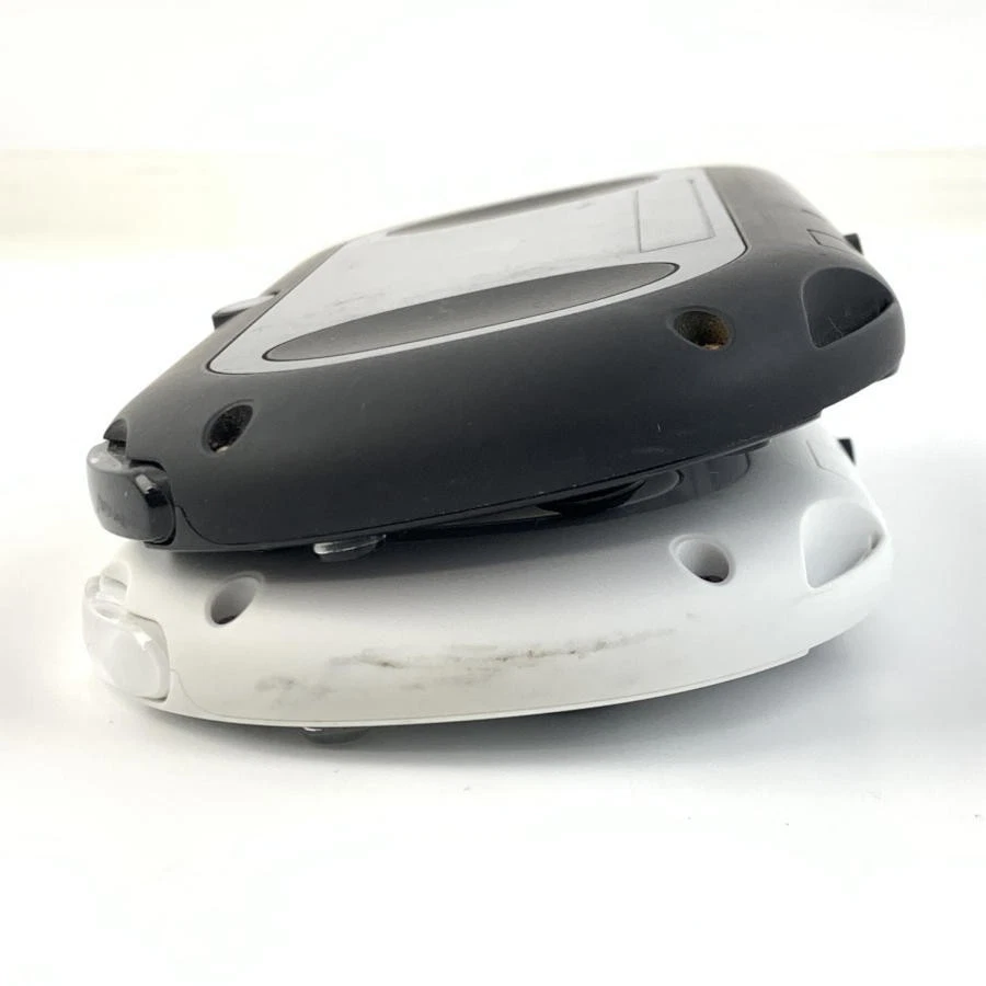 Sony PS Vita Console PCH-2000 Lot of 2 Untested For Parts Repair Japan 8749 UG - Image 4 of 4