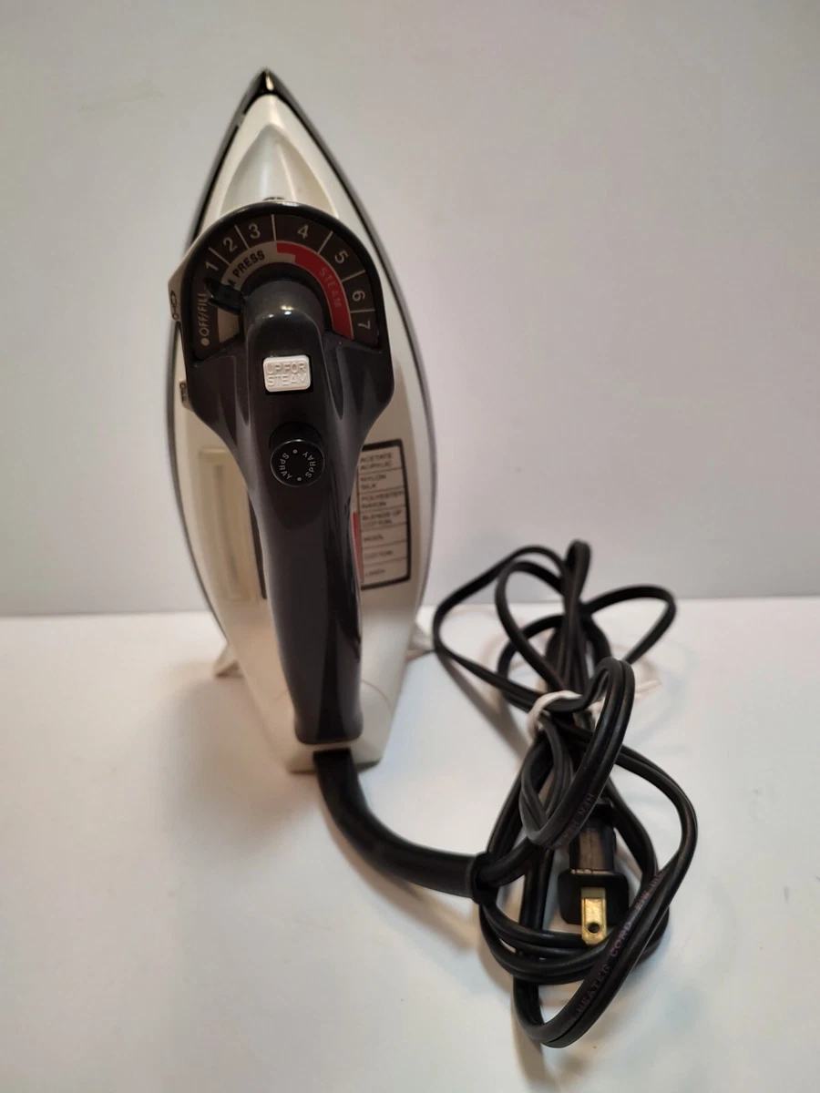 Black and decker iron auto shut off deals