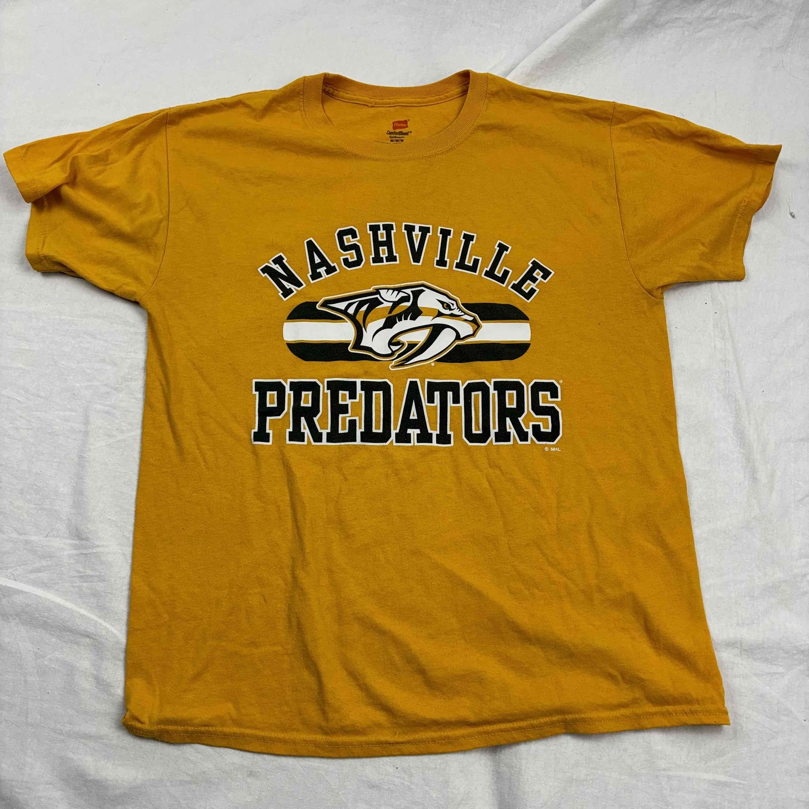 Nashville Predators NHL Hockey Hanes T-Shirt Short Sleeve Yellow Medium