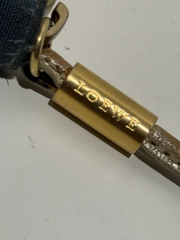 Cartera compacta de nailon y cuero LOEWE Anagram con cremallera azul claro/dorado/marrón Foto 4 de 4