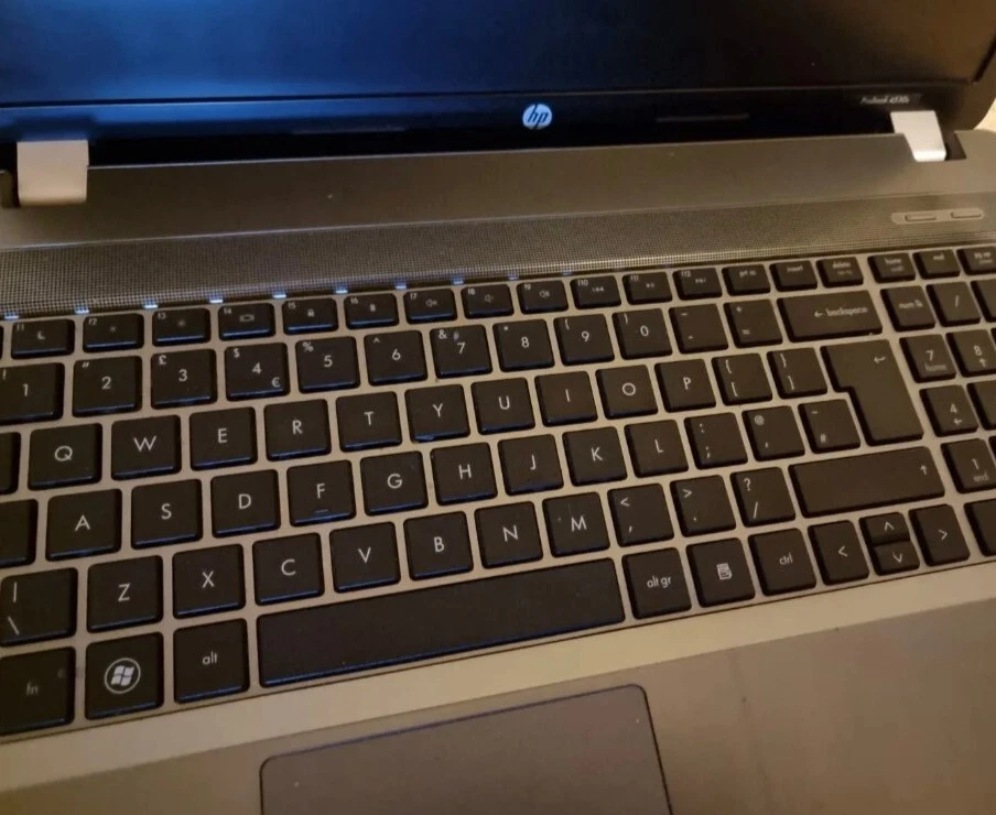 HP Laptop 4530s 15.6" Intel Core i3 2.10Ghz, HDMI, VGA..PARTS ONLY - Image 2 of 4