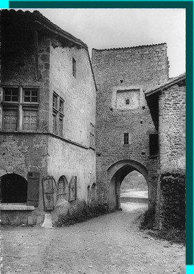 CPSM - PEROUGES - Exit Through The Upper Door | eBay