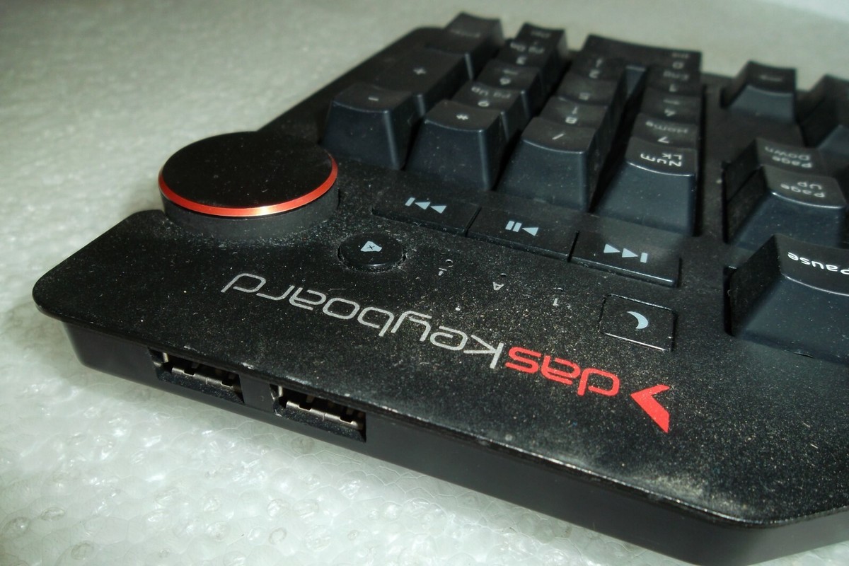 連休特価！Das Keyboard 4 Professional　新品！ Das Keyboard 4 Professional Mechanical Keyboard