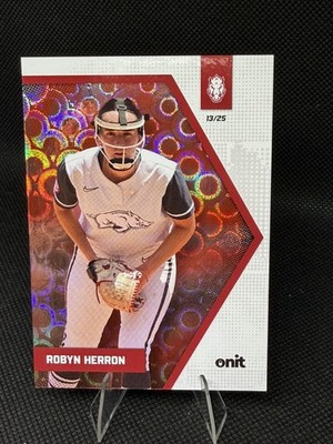 ROBYN HERRON 2026 Onit Arkansas Softball RED Holo parallel #'d 13/25