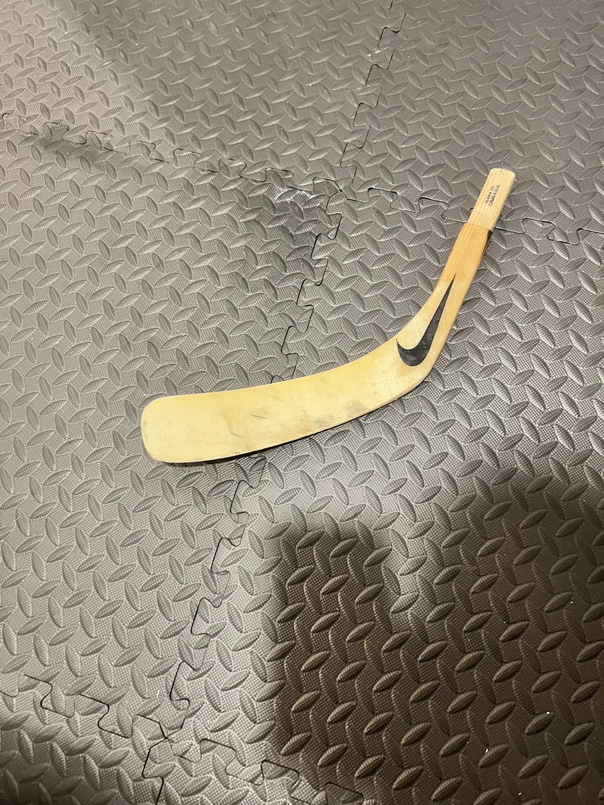 Early 2000s Nike Ice Hockey Replacement Blade Right Hand Mad