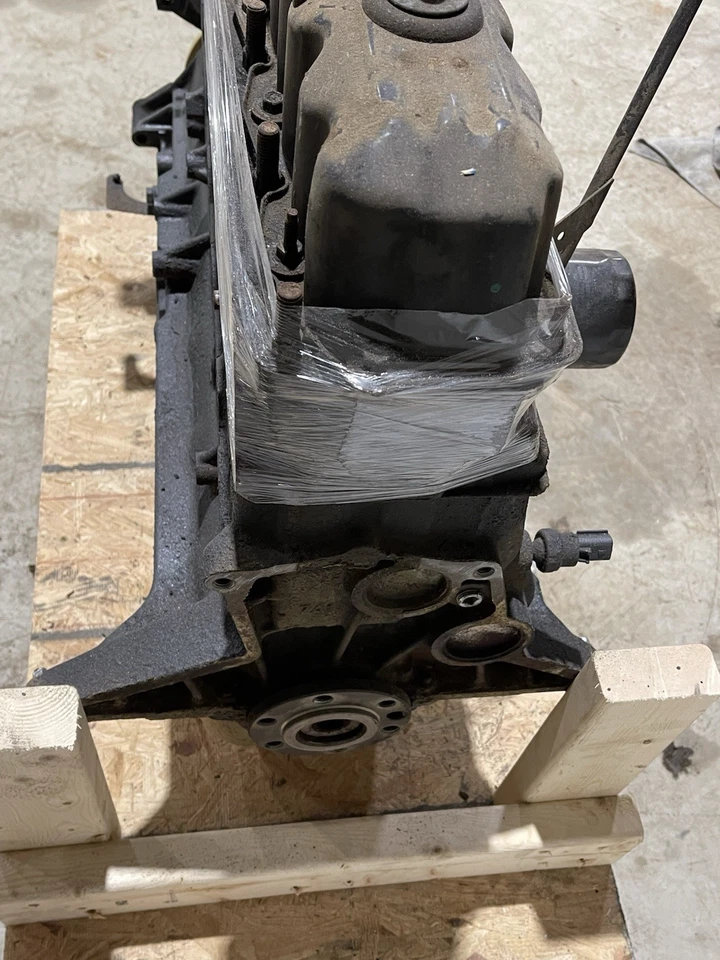 Motor completo 4.0 6 cilindros 142 k 00-04 Jeep TJ Wrangler 2001-2004 Cherokee Foto 4 de 4