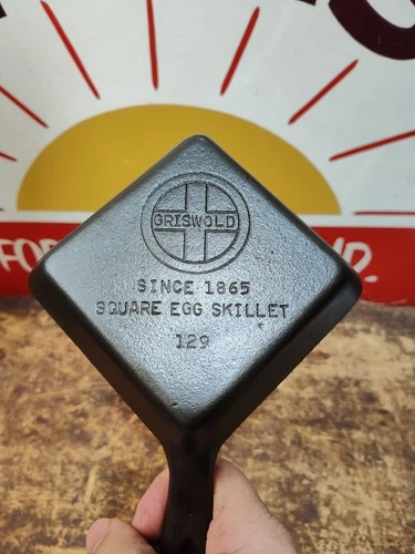 "Fully Restored" Griswold #129 Cast Iron Egg Skillet Pan Square Seasoned