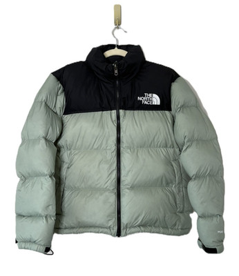 The North Face Women s 700 Fill Nuptse Down Jacket   Slate Moss/Black   Large