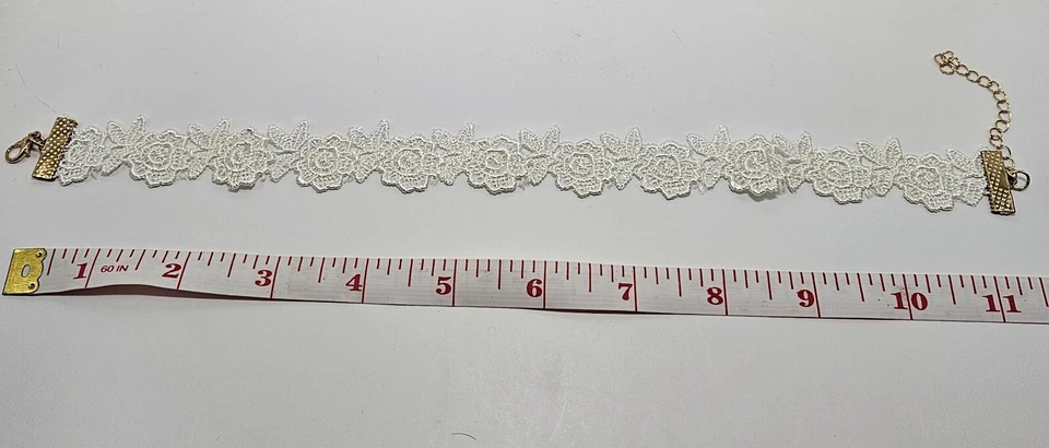 GARGANTILLA/COLLAR BLANCO COLECCIÓN MIA/2 PIEZAS. JUEGO LENTEJUELAS Y ENCAJE ¡NUEVO! ¡SELLADO!  Foto 4 de 4