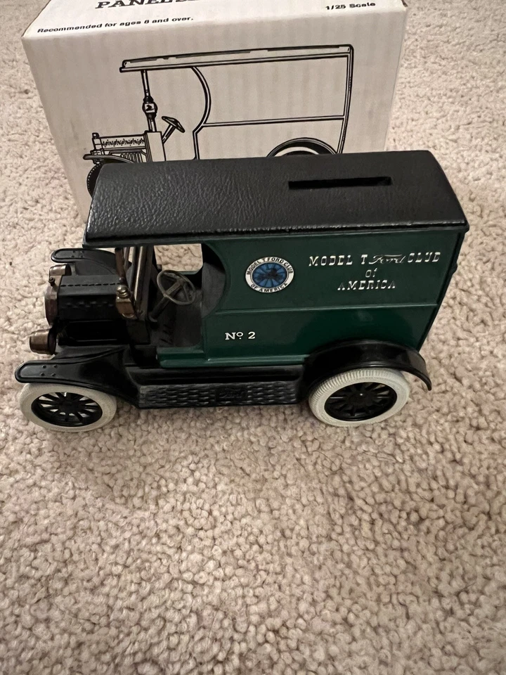 ERTL Ford Open Front Panel Side Truck Bank - MODEL T FORD CLUB EXCLUSIVE - w/key - Image 3 of 4