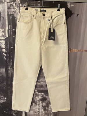 NEU LEVI S made&crafted COLUMN Taper  JEANS Highrise Fit Straight Leg W28 L27