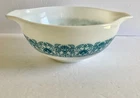 Vintage 1970's Pyrex #443 2 1/2 Qt Cinderella Mixing Bowl - Horizon Blue