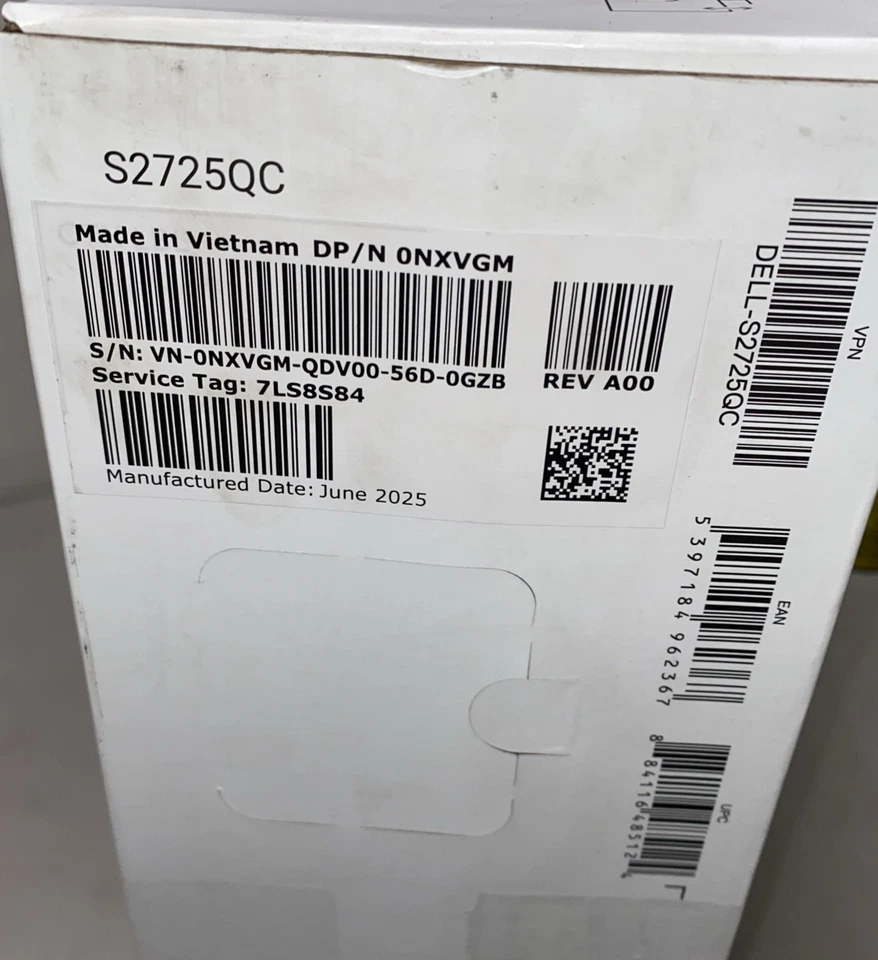 Dell S2725QC 27" IPS LED 4K UHD 120Hz FreeSync Monitor (USB-C, HDMI) - Silver - Image 3 of 4