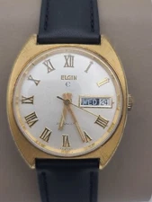 VINTAGE MEN'S ELGIN WRIST WATCH, CAL. 338, KEEPING TIME, BEAUTIFUL SILVER DIAL