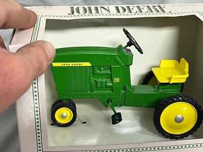 Auction John Deere Kubota Pedal Tractor For Sale Ertl John Deere