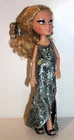Vtg BRATZ the MOVIE Moveable Joints HOLLYWOOD CLOE DOLL w/Blue Glitter Dress MGA