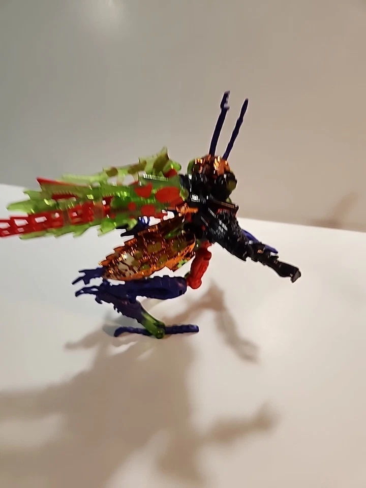 Figura de acción Hasbro Beast Wars Transmetals 2 Scourge Foto 4 de 4