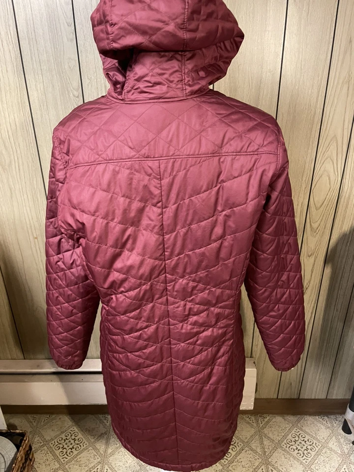 Abrigo Parka LL BEAN Forrado de Vellón Primaloft Acolchado con Capucha Para Mujer Talla Mediana Granate Foto 2 de 4