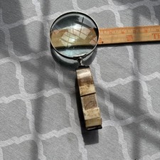 Lente d'ingrandimento vintage anni 60 intarsiata ossea - lettore portatile 4" - decorazione scrivania ornata