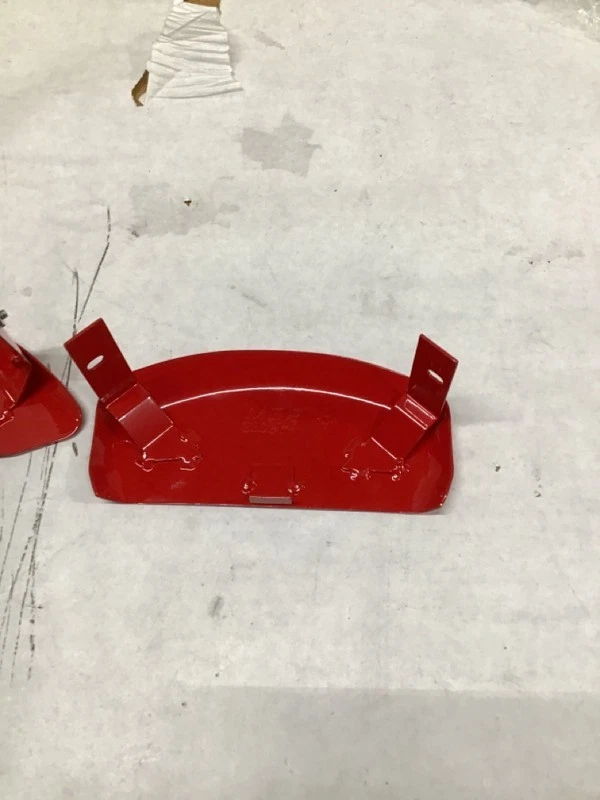 Juego de cubiertas de pinza de freno MGP rojo para 10-17 Mercedes-Benz C250 E250 E350 23197S Foto 4 de 4