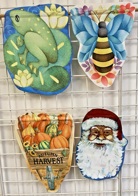 NEW Lot of 4 Garden Scape Flags by Toland, Spring-Christmas, Thick, Sturdy