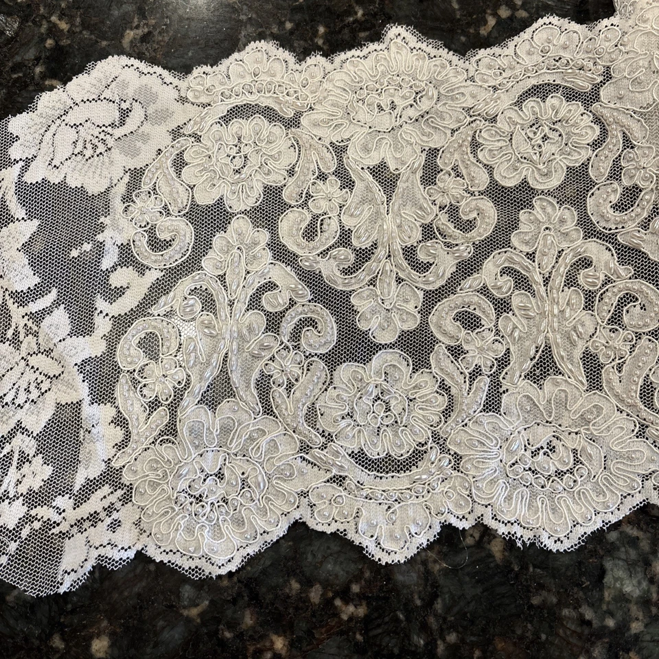 "Encaje nupcial festoneado vintage blanco roto con cuentas 10"" de ancho aproximadamente 5 yardas" Foto 4 de 4