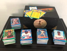 Wood Baseball Cards Storage Box / 500 Baseball Cards