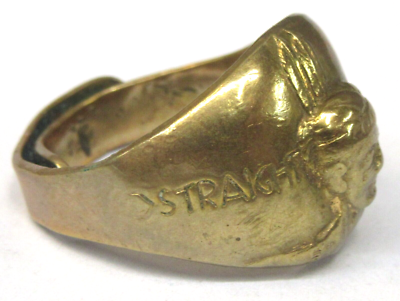 1950 STRAIGHT ARROW PORTRAIT RING w/secret code words Nabisco