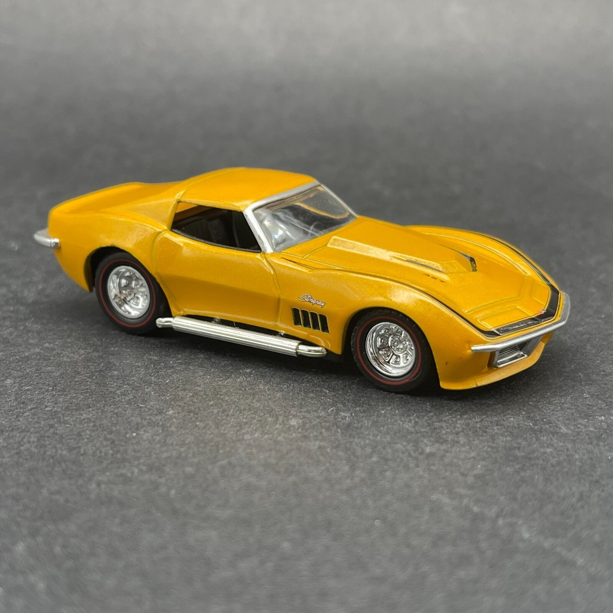 Jada Dub City 1969 '69 Chevrolet Chevy Corvette ZL-1 Car Yellow