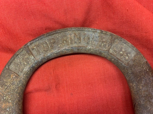 Set Of 2 Top Ringer Metal Horse Shoes 2.5 lbs - Picture 4 of 6