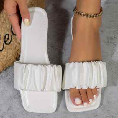 Summer Slippers Pleated Flip Flops Flats 2024 New Slippers Sandals Green Slip On