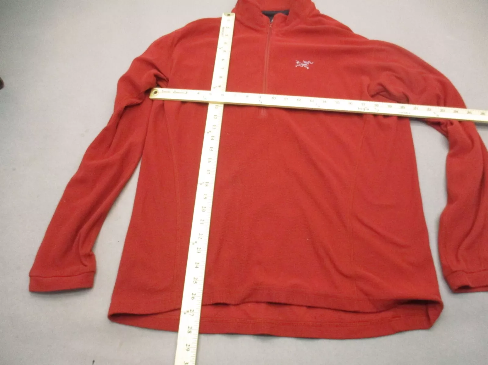 arcteryx 1/2 zip stand collar fitted athletic pullover hoodie