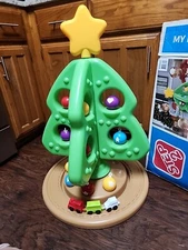 Step2 My First Christmas Tree With Star, Ornaments And Train Set Holiday Set 