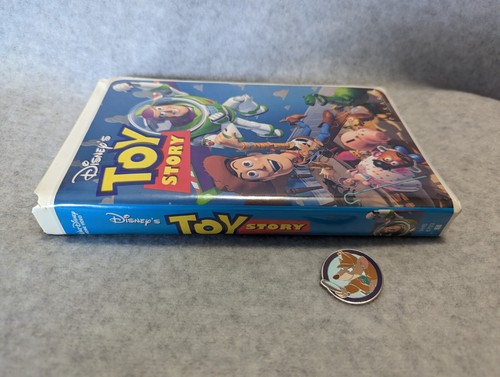 Disney Toy Story VHS Pin Trading Case/Display - Picture 4 of 7