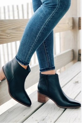 ECCO Women s Shape Ankle Boots Block Heel Zip Comfort Booties Size 37 (6 to 6.5)
