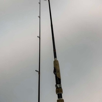 Abu Garcia Rod Hornet Killer Bee Hks-6102L With Slight Scratches